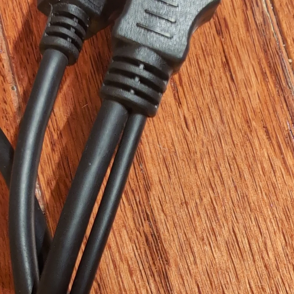 Starcom USB Y Cable Black Model YC150B